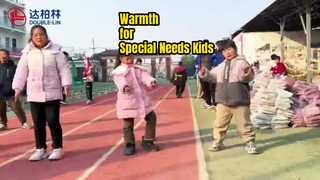 विशेष आवश्यकता वाले स्कूल में बच्चों के लिए गर्मजोशी लाना